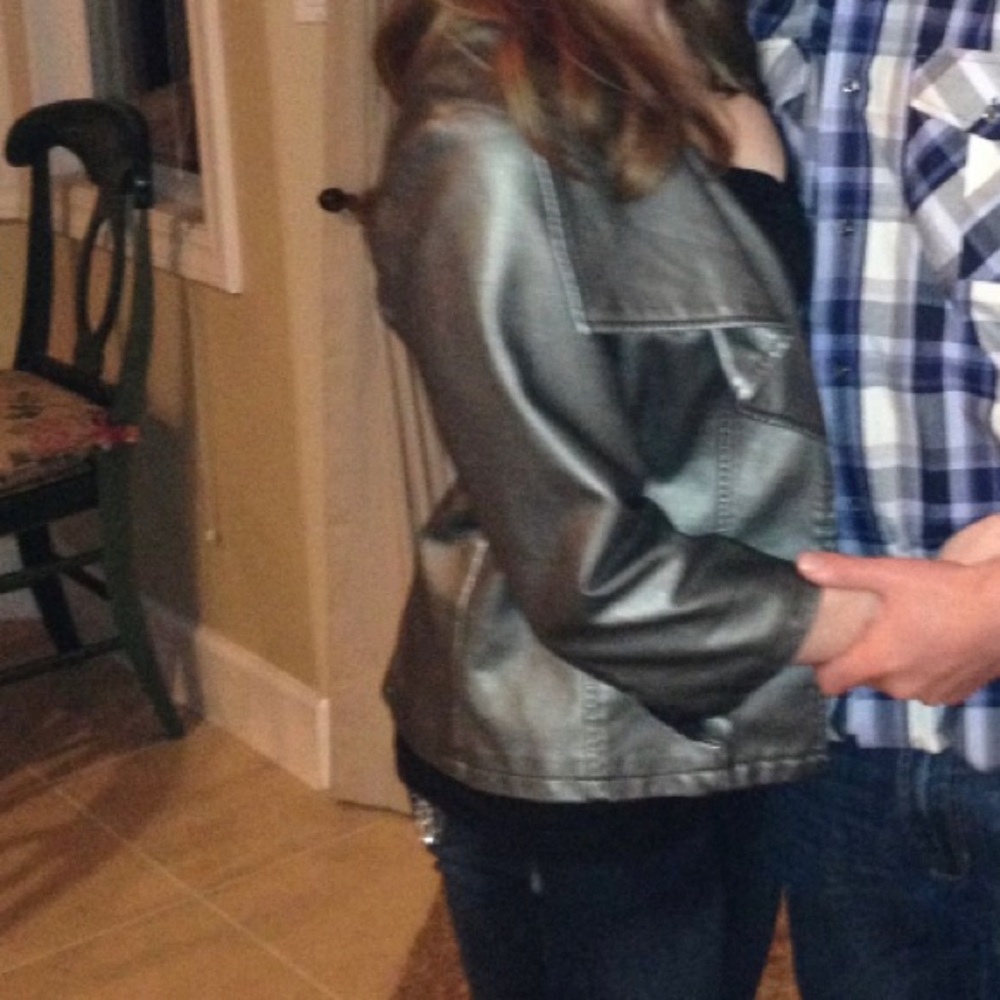 Baccini Leather Jacket - image 5